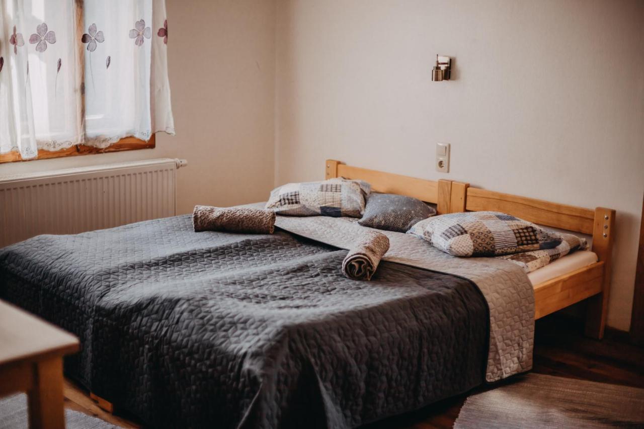 Pokój czteroosobowy z łazienką i tarasem